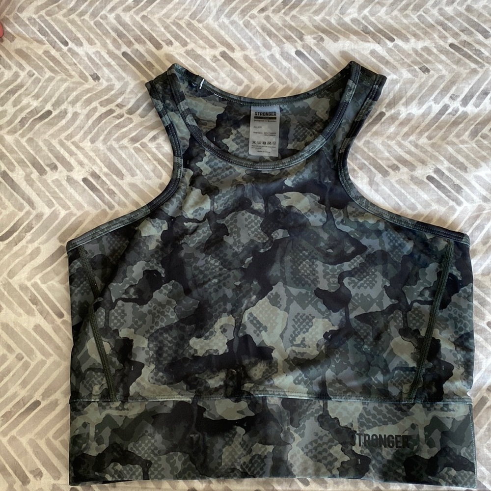 Stronger Label Crop Top